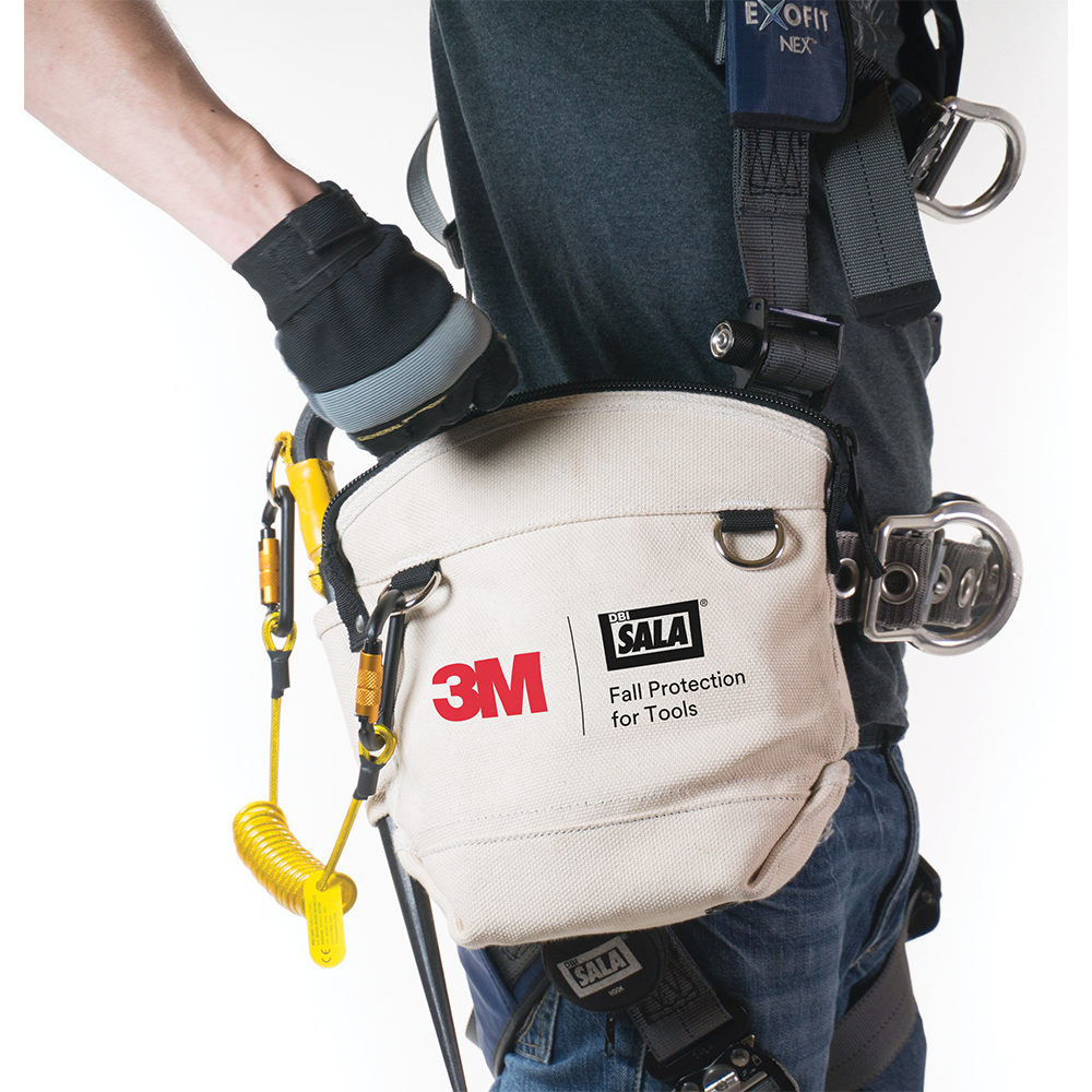 3M Utility Pouch with Zipper Closure System from Columbia Safety